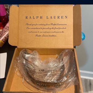 I’m selling a new belt